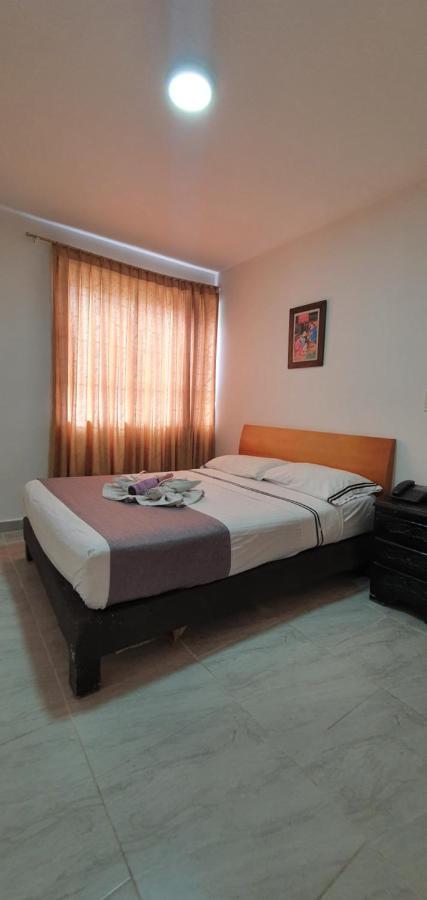 Hotel Gran Imperio Меделин Екстериор снимка