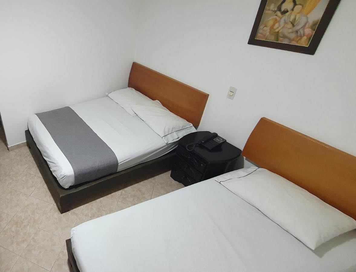 Hotel Gran Imperio Меделин Екстериор снимка