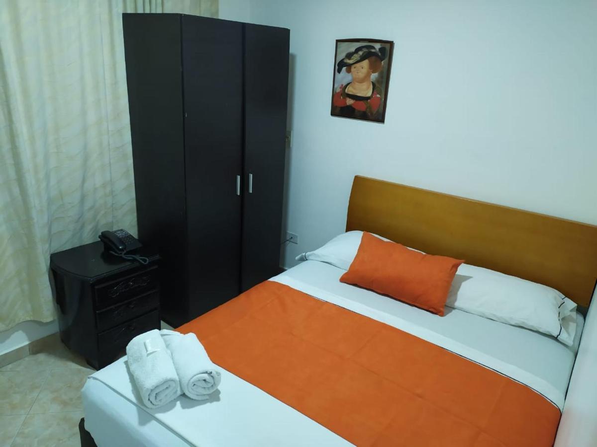 Hotel Gran Imperio Меделин Екстериор снимка